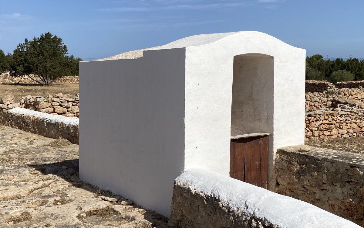 CASA PAGESA EN SANT FRANCESC